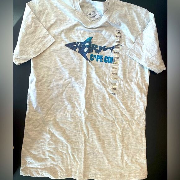 ❣️5/$50 Cuffys of Cape Cod Heather Gray Tee size XL (18/20) Says Shark Cape Cod - Picture 1 of 2